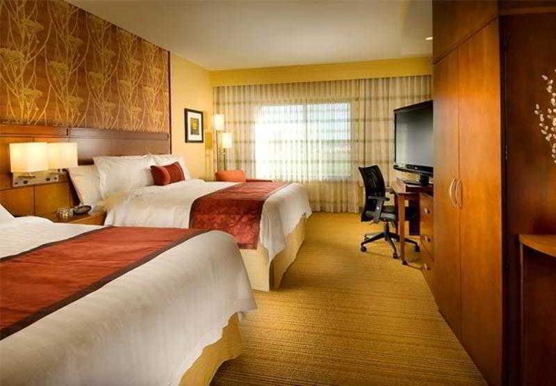 Hotel Courtyard By Marriott Tyler Habitación foto
